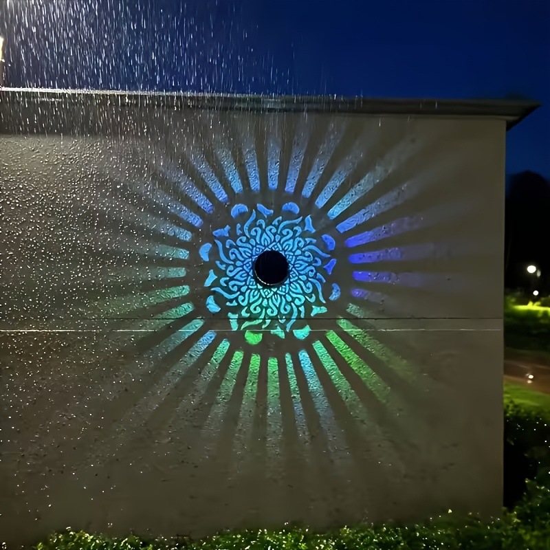 Lanterne solaire LED murale à  - Outdoor Lighting Wire avis et prix